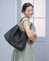 イントレチャート 2way ワンショルダートート