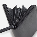 NO SIGN 日本製 本革 長財布 メンズ ラウンドファスナー 和牛レザー ブラック NS2404 ディテール(エンボス加工の和牛レザー)