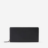 キメの細かい上質なイタリアンレザー(本革)を使用した長財布