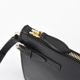 イタリアンレザーを使用したメンズ向け本革クラッチバッグ