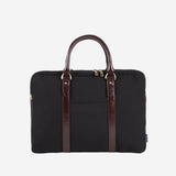 本体にナイロンの約7倍の強度を誇るコーデュラ素材のメンズ向けブリーフケース