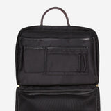 本体にナイロンの約7倍の強度を誇るコーデュラ素材のメンズ向けブリーフケース