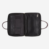 本体にナイロンの約7倍の強度を誇るコーデュラ素材のメンズ向けブリーフケース