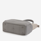 極厚の本革を使用したGOLDMENのメンズ向けトートバッグ