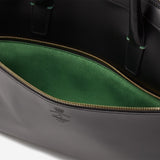 13インチPCや折り畳み傘も収納できるビジネス向け本革ブリーフケース