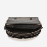 ビジネスと休日の両方使える2wayバッグインバッグ