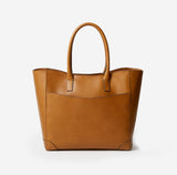 ポケットが豊富にあり収納力も抜群な本革ビジネストートバッグ