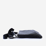 本革 サコッシュ