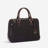 収納力にも優れた本革ビジネス向けブリーフケース