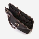 収納力にも優れた本革ビジネス向けブリーフケース