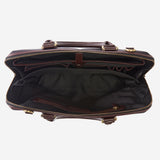 収納力にも優れた本革ビジネス向けブリーフケース