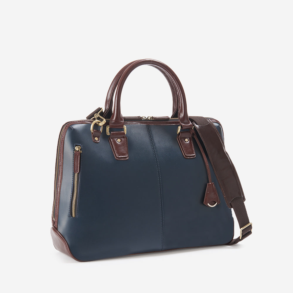 機能性抜群のビジネス・メンズ向けブリーフケース