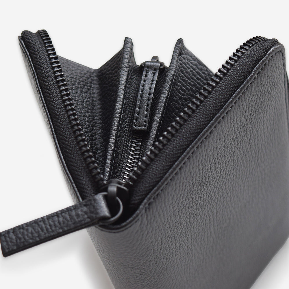 NO SIGN 日本製 本革 長財布 メンズ ラウンドファスナー 和牛レザー ブラック NS2404 ディテール（エンボス加工の和牛レザー）