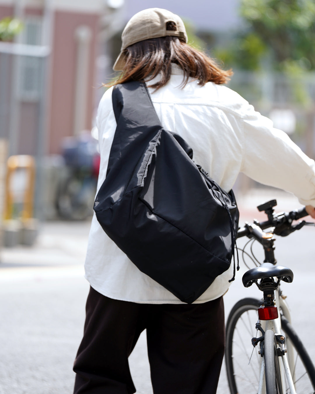 巾着型ドローコード クロスショルダーバッグ