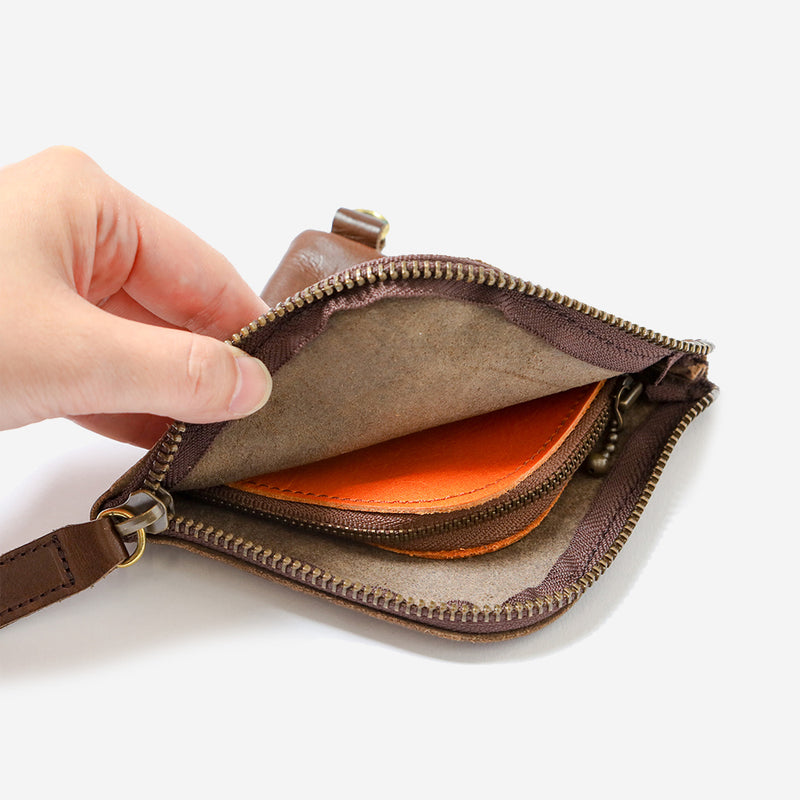 栃木レザーを使用した、本革のメンズ財布